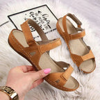 SoftWalk Everyday Sandal